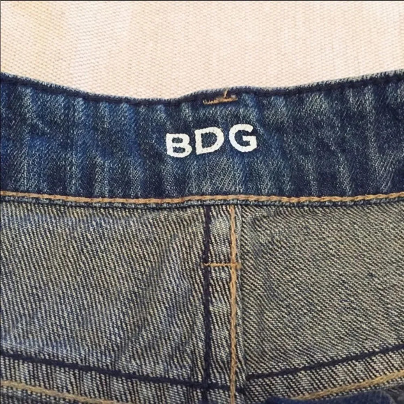 Urban Outfitters BDG High Rise Cheeky Shorts NWT - Picture 6 of 8